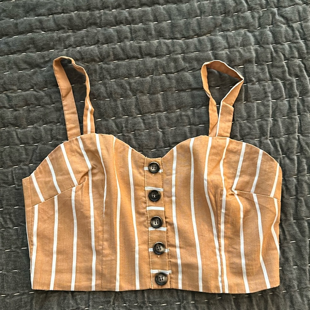 Stripped top